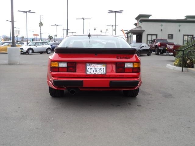 1986 Porsche 944 Series 4