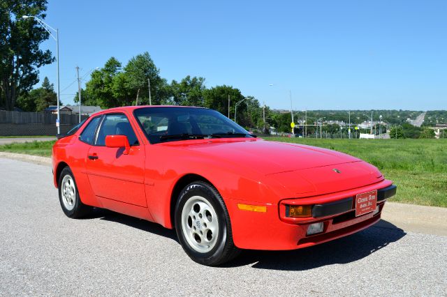 1987 Porsche 944 XR