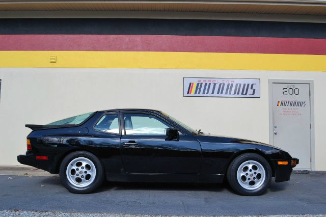1987 Porsche 944 XR