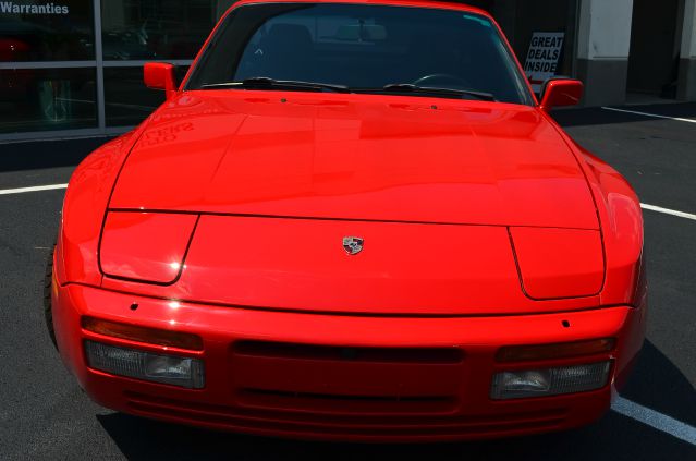1987 Porsche 944 Series 4