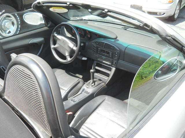 1998 Porsche Boxster Base