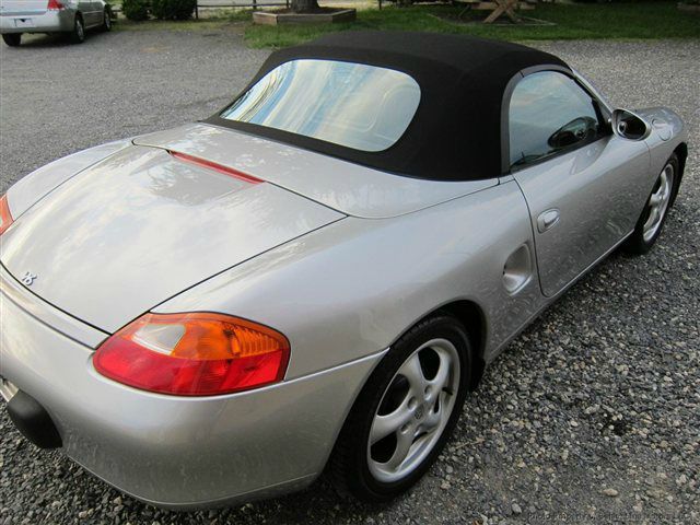 1999 Porsche Boxster Base