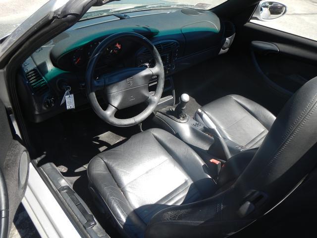 1999 Porsche Boxster Base