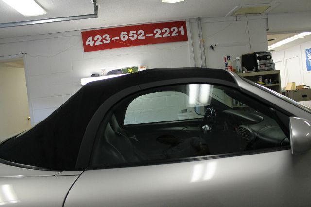 2000 Porsche Boxster Base