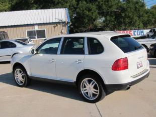 2003 Porsche Cayenne XR