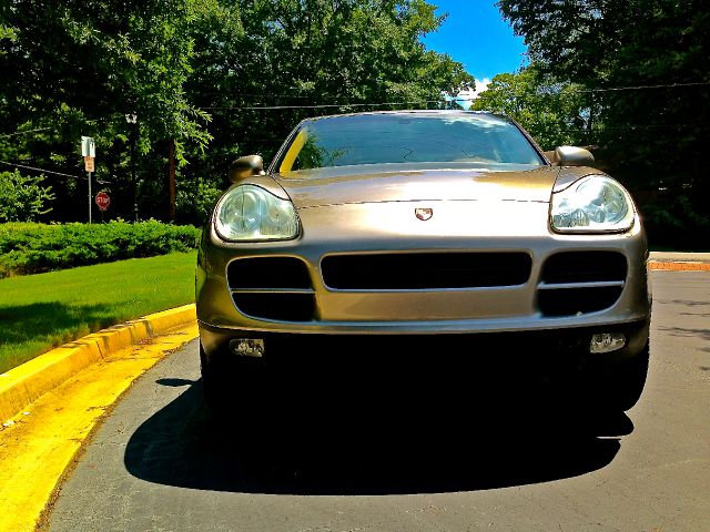 2003 Porsche Cayenne XR