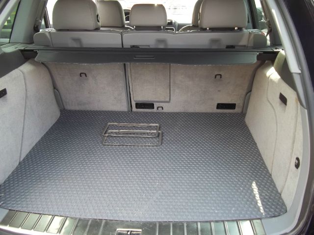 2004 Porsche Cayenne XR