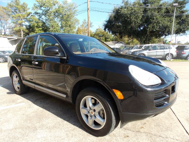 2004 Porsche Cayenne XR