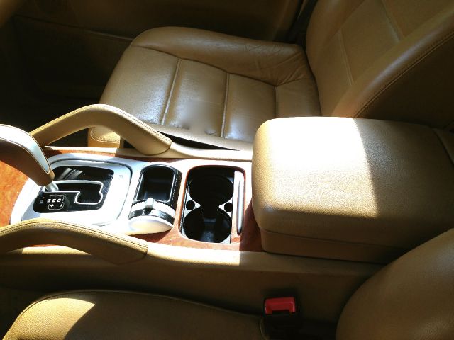 2004 Porsche Cayenne Base