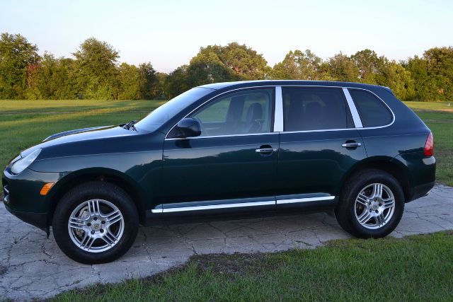 2004 Porsche Cayenne XR
