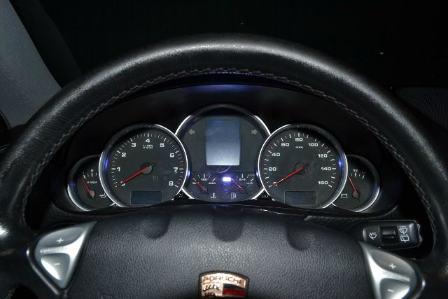 2004 Porsche Cayenne XR