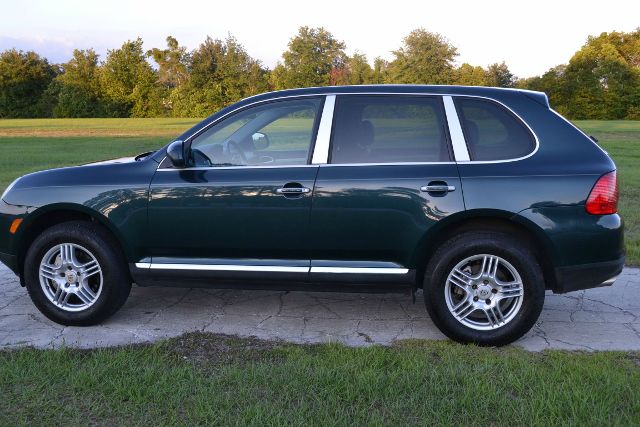 2004 Porsche Cayenne XR