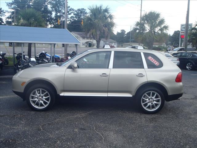2004 Porsche Cayenne Unknown