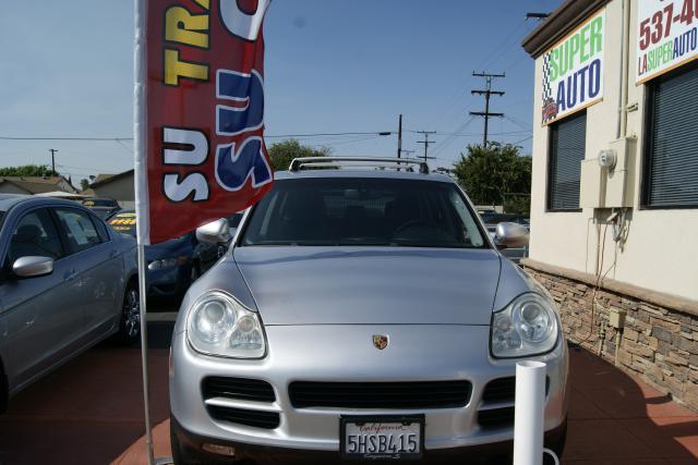 2004 Porsche Cayenne XR