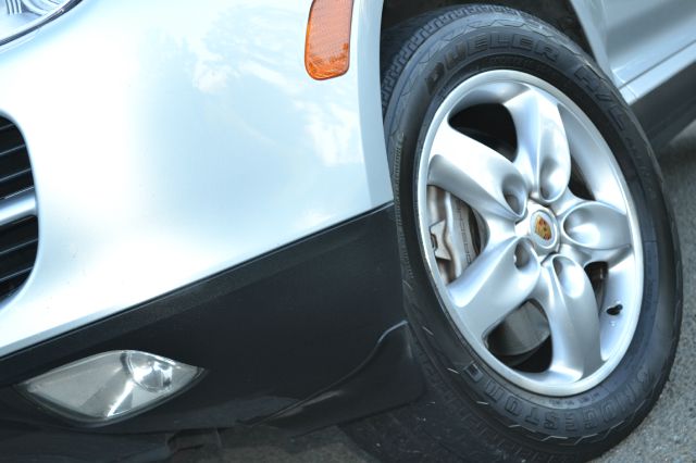 2004 Porsche Cayenne XR