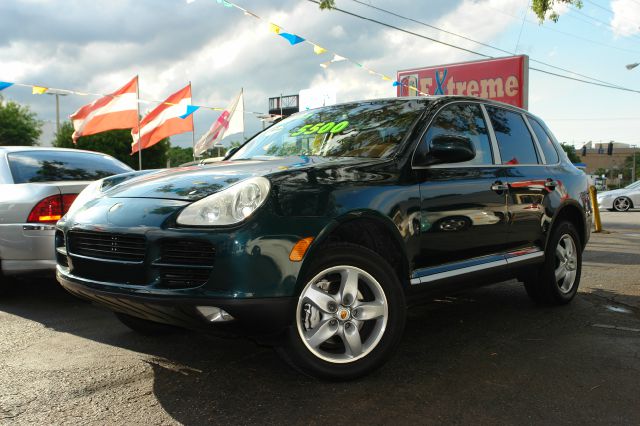 2004 Porsche Cayenne XR