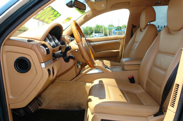 2004 Porsche Cayenne XR