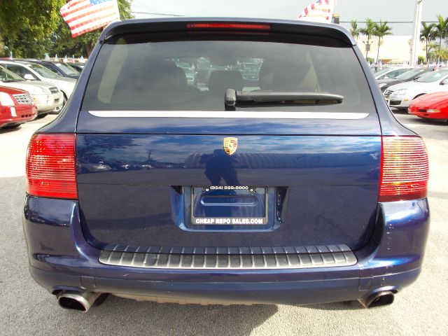 2005 Porsche Cayenne Unknown