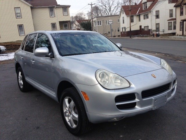 2005 Porsche Cayenne XR