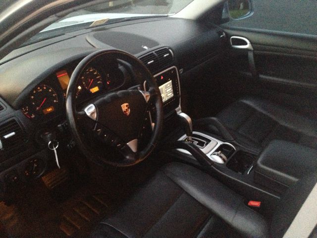 2005 Porsche Cayenne R1