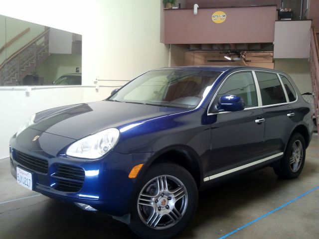 2005 Porsche Cayenne Unknown