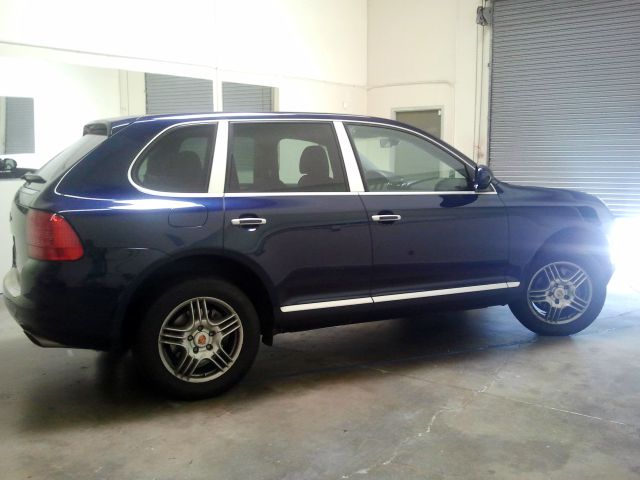 2005 Porsche Cayenne Unknown