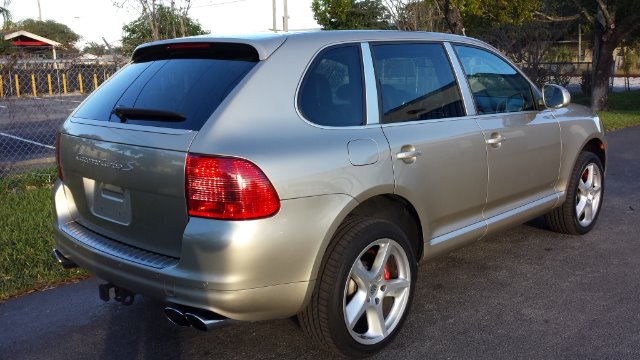 2006 Porsche Cayenne 24K