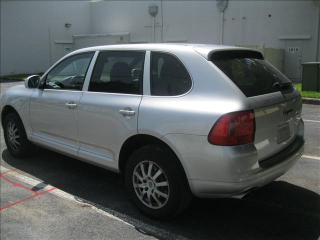 2006 Porsche Cayenne Unknown