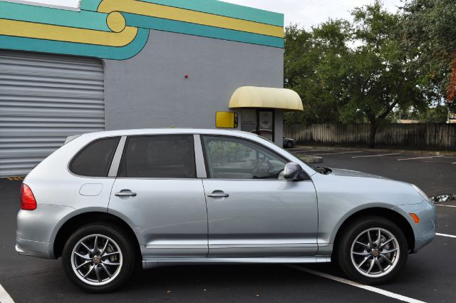2006 Porsche Cayenne 4dr 112 Inch WB Eddie Bauer SUV