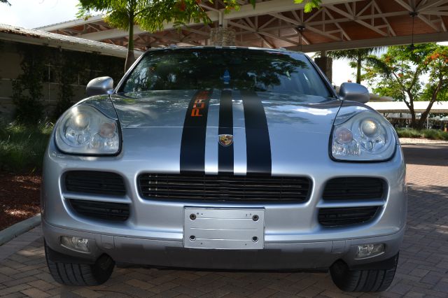 2006 Porsche Cayenne Base
