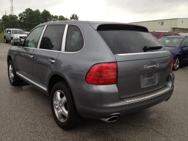 2006 Porsche Cayenne GLS 2.0L PZEV