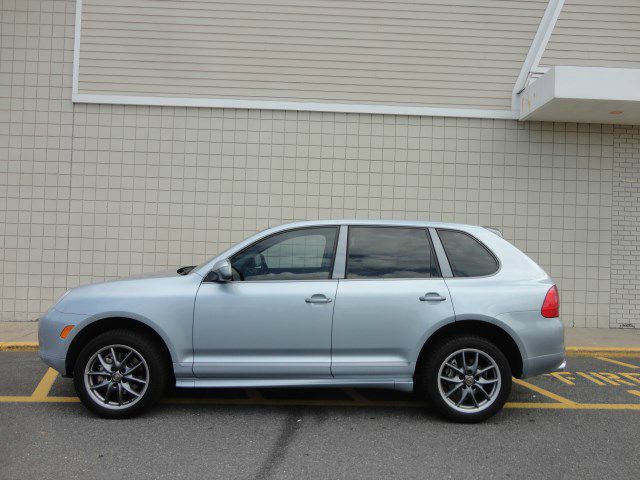 2006 Porsche Cayenne 4dr Sedan 3.2L Auto