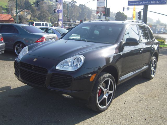 2006 Porsche Cayenne Series 4