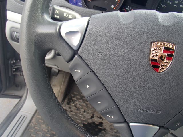 2008 Porsche Cayenne Base