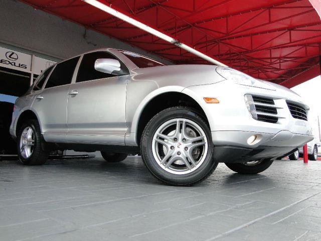 2009 Porsche Cayenne Base