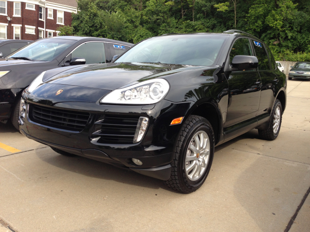 2009 Porsche Cayenne Base