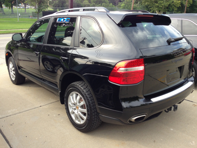 2009 Porsche Cayenne Base