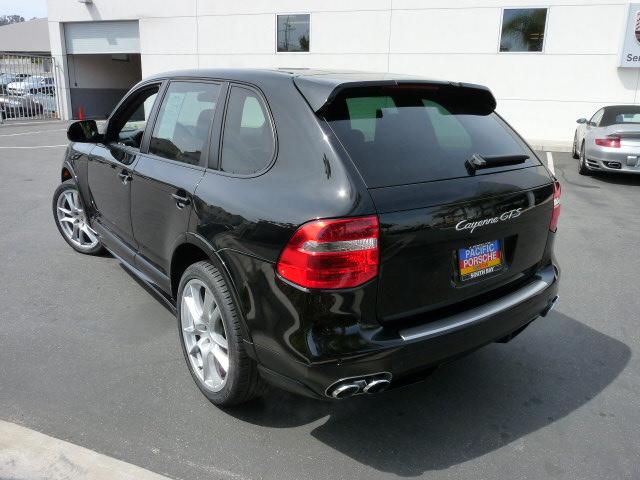 2010 Porsche Cayenne Sport VA