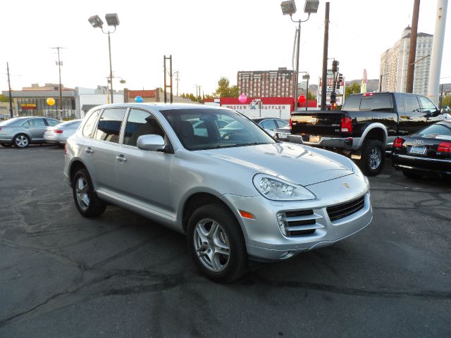 2010 Porsche Cayenne XR