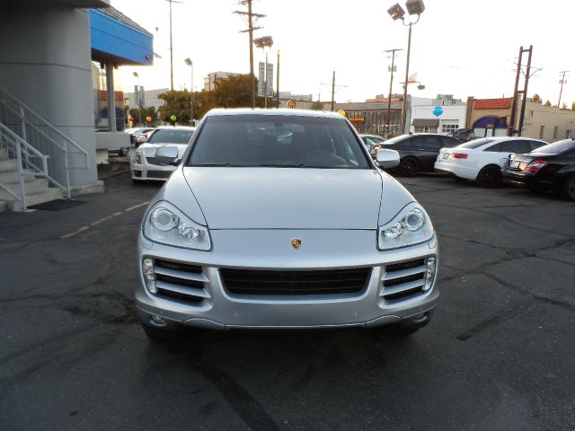 2010 Porsche Cayenne XR