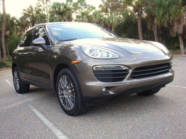 2011 Porsche Cayenne XR
