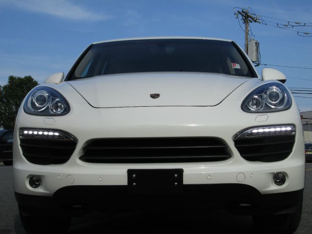 2011 Porsche Cayenne XR