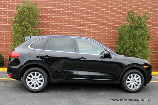 2012 Porsche Cayenne Base