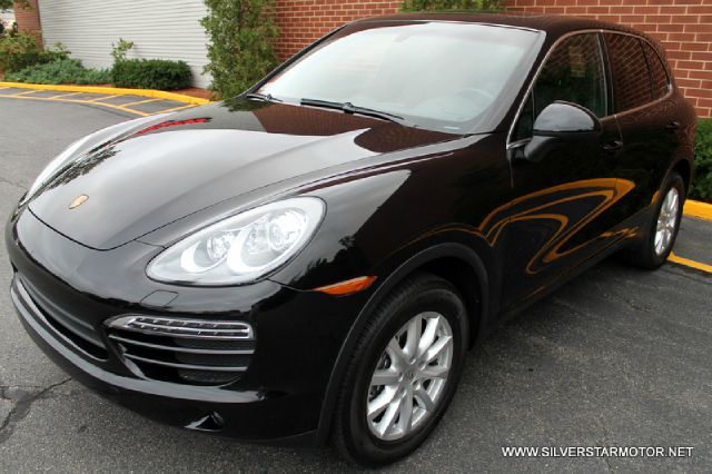 2012 Porsche Cayenne Base