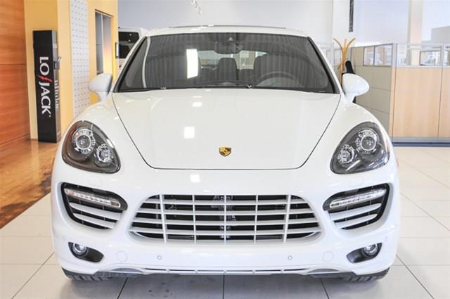 2014 Porsche Cayenne Sport VA