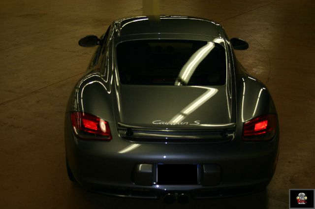 2010 Porsche Cayman STD Model