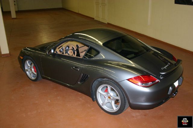 2010 Porsche Cayman STD Model