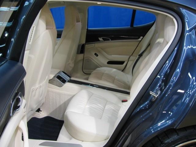 2010 Porsche Panamera XR