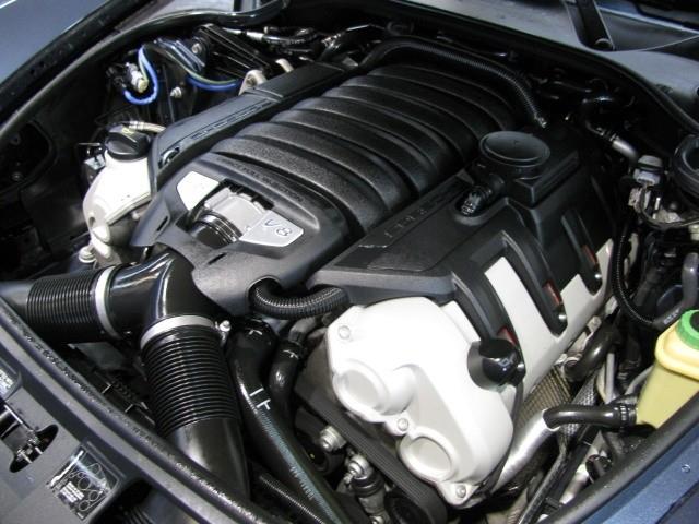 2010 Porsche Panamera XR