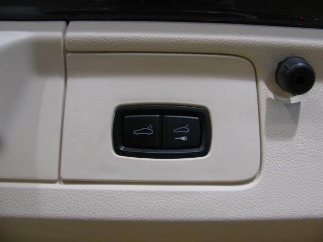 2010 Porsche Panamera XR